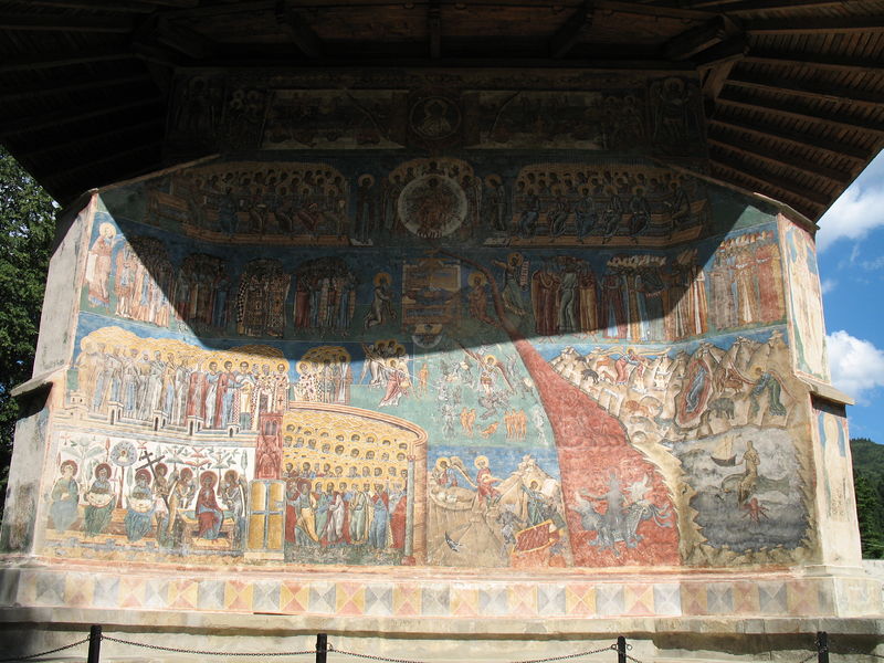 Страшный суд. Фреска на западной стене храма