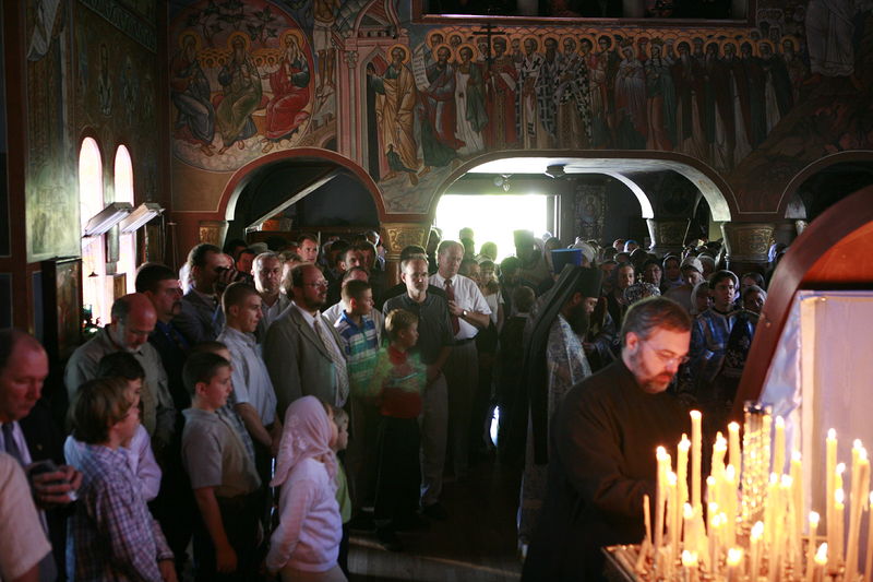  40-      -  - . :   / .