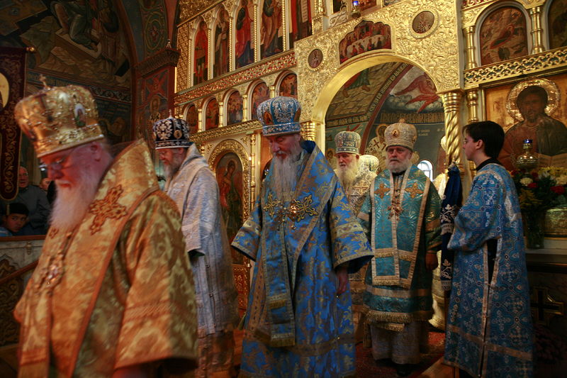  40-      -  - . :   / .