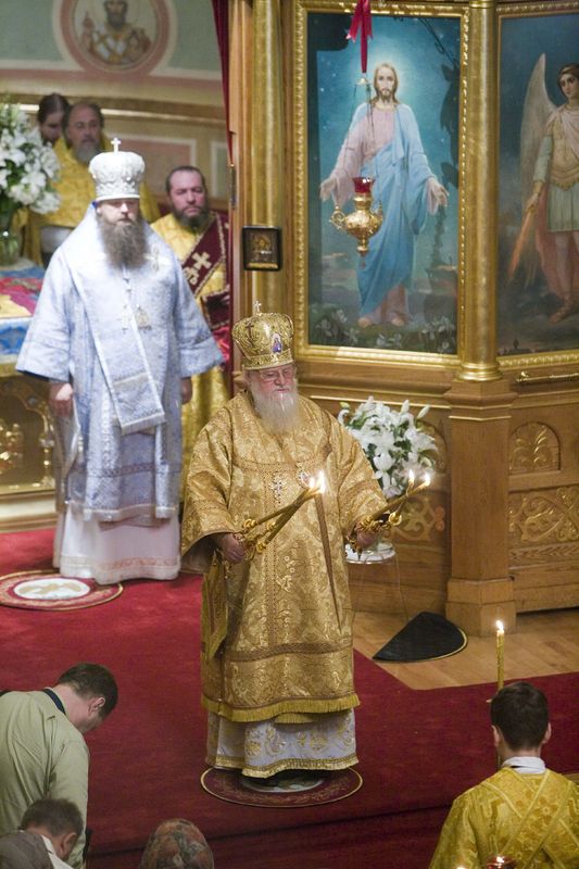  40-      -  - . :   / .