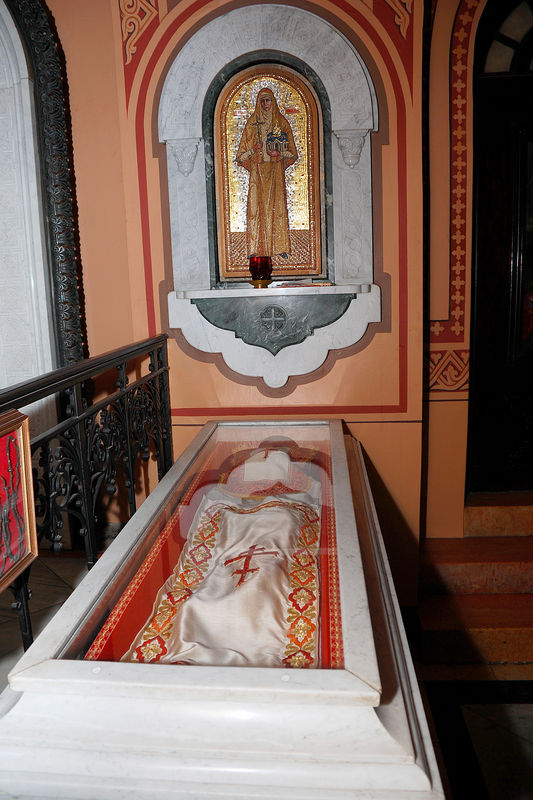  . .    .  . :   / .Ru