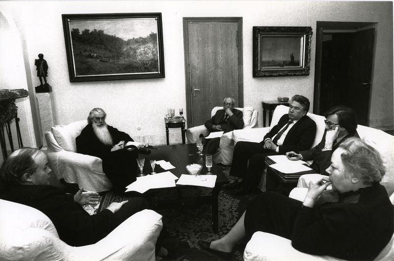         .  :  . . ,  ,  . . ,  . . ,   . . ,  . . 