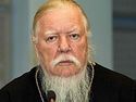 Archpriest Dimitry Smirnov believes that access to computer games and the internet should be banned for young people under the age of 21