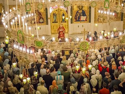 Ночная литургия в день памяти Царственных страстотерпцев