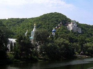 Загрузить увеличенное изображение. 600 x 450 px. Размер файла 72131 b.
 Свято-Успенская Святогорская лавра