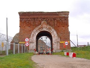 Развалины Желтикова монастыря