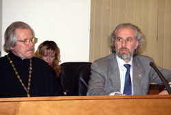 Священник Лев Семенов и профессор А. Дворкин