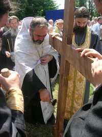 Чин освящения возглавил благочинный Полтавского городского округа протоиерей Иоанн Корниенко 