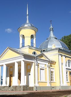 Храм в честь Покрова Пресвятой Богородицы в усадьбе Покровское. Фото - Ю.Клиценко, Седмица.Ru 