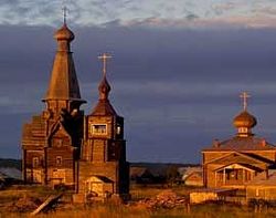 Загрузить увеличенное изображение. 270 x 213 px. Размер файла 7977 b.
 Успенская церковь, село Варгуза. Фото: Петандер Станислав / petander.spb.ru