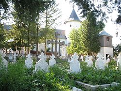 Братское кладбище с церковью Иоанна Богослова