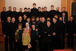 Загрузить увеличенное изображение. 452 x 300 px. Размер файла 74280 b.
 