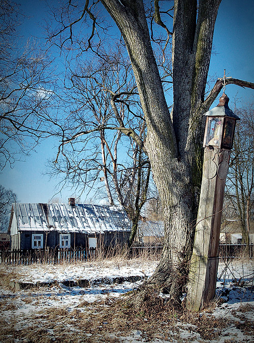 Адам Фальковский, г. Бельск, Польша. «Часовня в Клейниках». Презентация работ молодого польского фотографа прошла в октябре этого года на выставке «Православная Русь» в рамках культурного обмена Санкт-Петербургского представительства «Фомы» с Супральским Центром православной культуры
