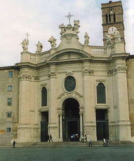 Базилика Честного и Животворящего Креста Господня в Риме