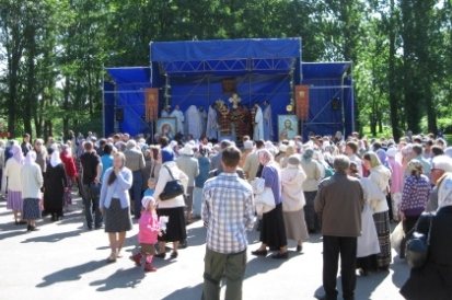 Божественная Литургия в Московском парке Победы 22 июня 2009 года