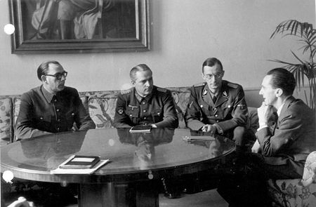 Vlasov (at the left) at the meeting with Goebbels, Reich Minister of Public Enlightenment and Propaganda (at the right)