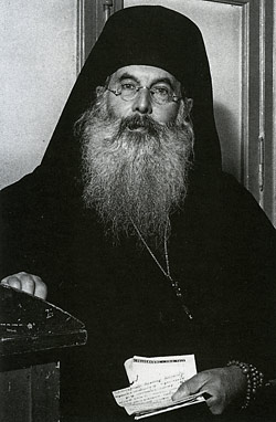 Епископ Кассиан (Безобразов)
