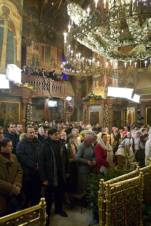 Рождественское богослужение в Сретенском монастыре