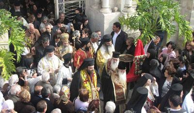 Лития с иконой и мощами св. Филумена в день его прославления 3 сентября 2009 года в храме св. Фотинии Самарянки в Сихеме