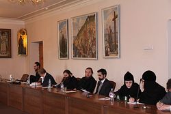 Загрузить увеличенное изображение. 2000 x 1333 px. Размер файла 390955 b.
 