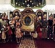 Relic From the Georgian Orthodox Church Visits Archangel Michael Church