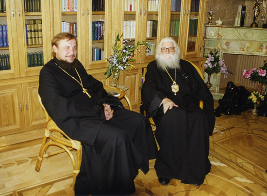 Priest Andrei Voronin and Bishop Basil (Rodzianko).