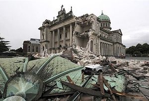 Землетрясение 22 февраля наполовину разрушило католический собор