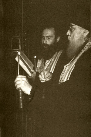 Владыка Василий (Родзянко) и священник Андрей Воронин