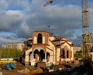 Строительство храма в честь Иверской иконы Божьей Матери. Фото: Александр Чураков