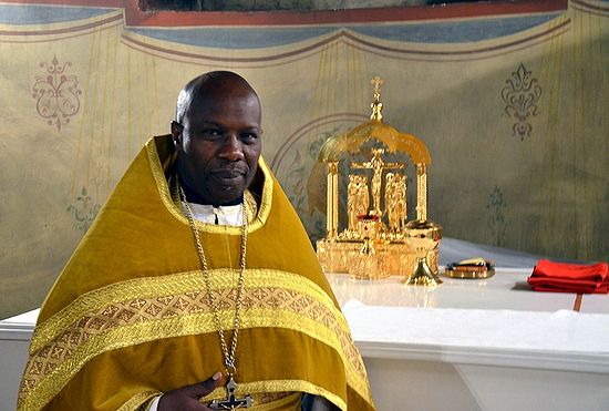 Отец Филипп Гатари. Божественная литургия в Сретенском монастыре.Фото: иером.Игнатий (Шестаков)