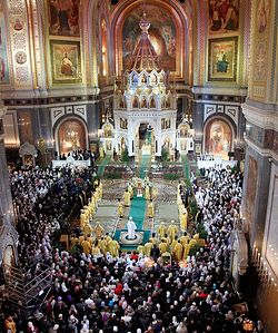 Загрузить увеличенное изображение. 777 x 1200 px. Размер файла 1394600 b.
 Patriarchal service at Moscow's Christ the Savior Cathedral, Nativity of Christ, 2012.