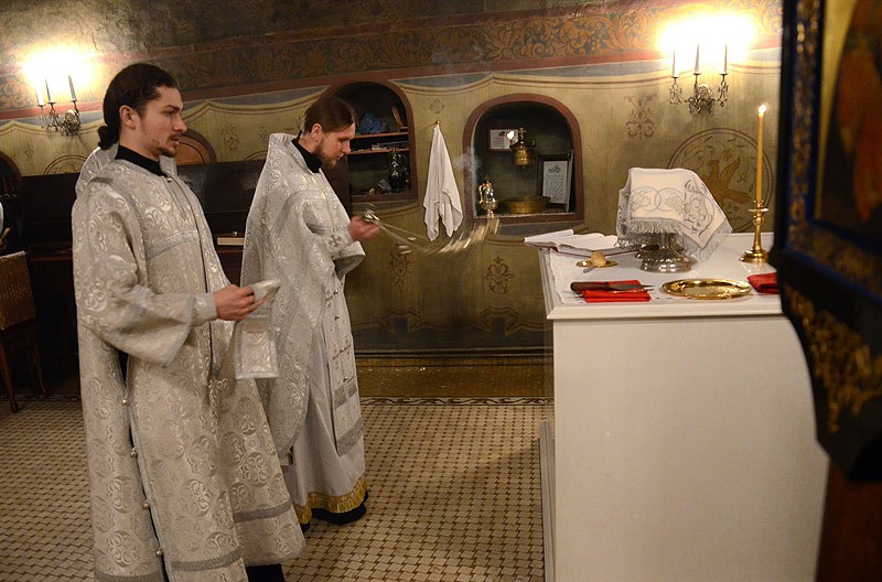 Крещенский сочельник в Сретенском монастыре.  Фото: Антон Камальдинов