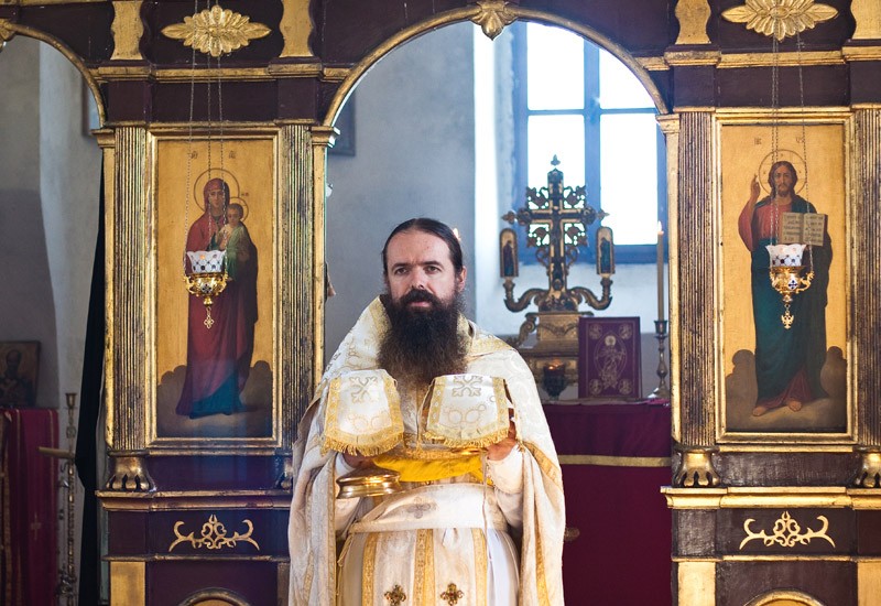 Божественная литургия, монастырь Враньина. Фото: Карина Дрыганова