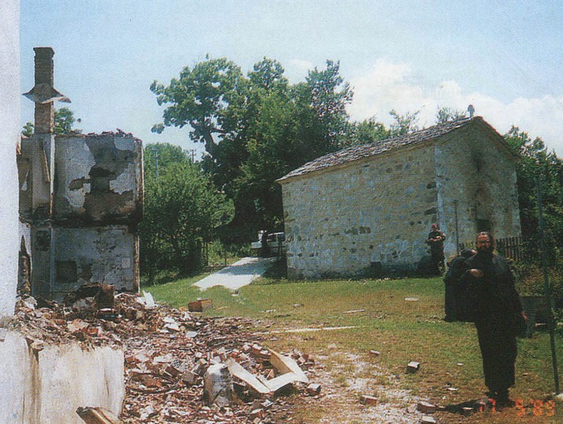 Косово и Метохия: поруганные святыни