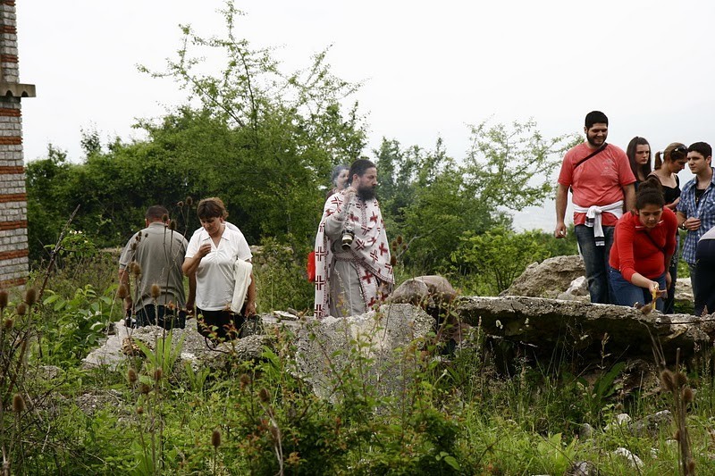 Косово и Метохия: поруганные святыни