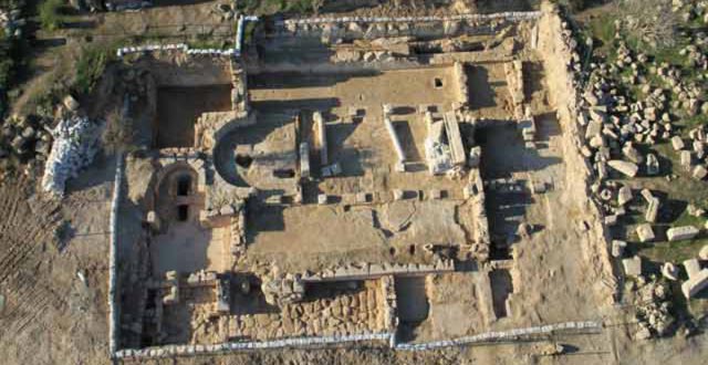 An aerial view of the remains of the Byzantine-era church (A. Ganor et al / the Israel Antiquities Authority) 