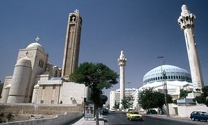 Церковь и мечеть. Амман, Иордания