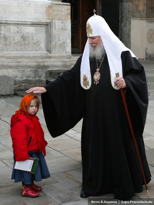 Благословение Патриарха. Фото: Владимир Ходаков