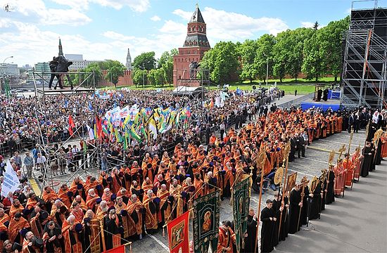 Молебен на Красной площади в праздник святых равноапостольных Кирилла и Мефодия. 24 мая 2011 г. 