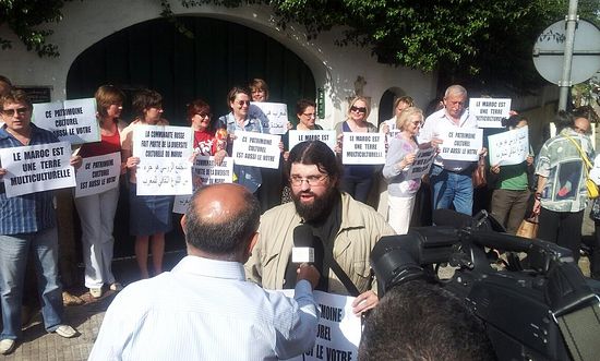 Priest Savva Tet comments on the situation. 