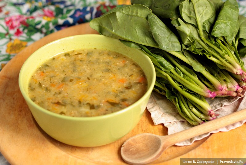 Рисовый суп со шпинатом . Рецепт: Петровки  Фото: Виктория Свердлова / Православие.Ru