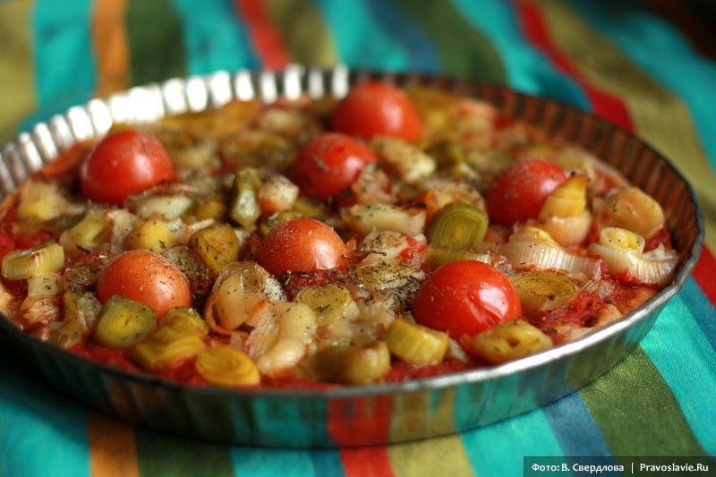 Пирог овощной открытый . Рецепт: Постные пироги «с собой»  Фото: Виктория Свердлова / Православие.Ru