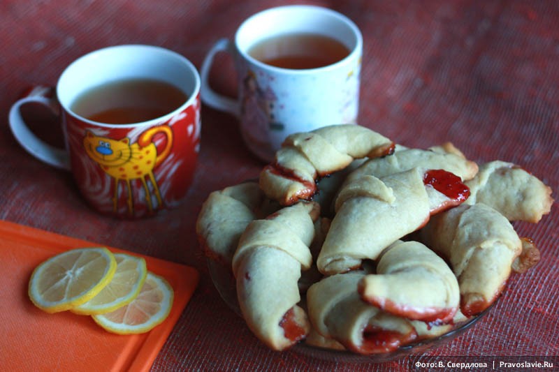 Трубочки с джемом . Рецепт: Постные праздники  Фото: Виктория Свердлова / Православие.Ru