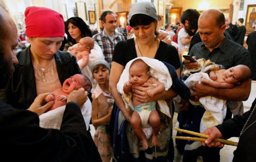 6 мая 2012 года в кафедральном соборе Святой Троицы в Тбилиси Предстоятель Грузинской Церкви покрестил 400 детей. 