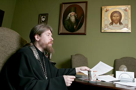 Archimandrite Tikhon Shevkunov, abbot of the small, yet very active Sretensky Monastery. Source: ITAR-TASS.