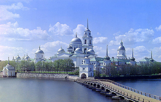 St. Nil of Stolobensk Hermitage, 1910. S. M. Prokudin-Gorsky.