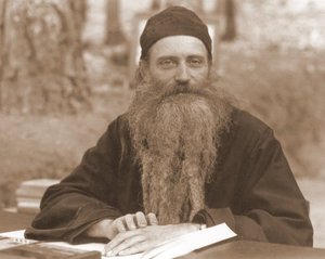 Father Seraphim lecturing in Platina,