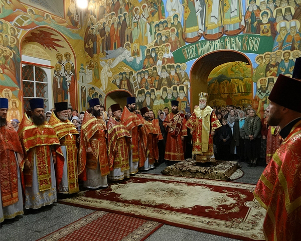 Литургия в соборе Богоявления