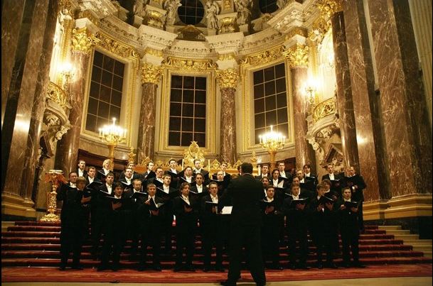 The Moscow Sretensky Monastery Choir.