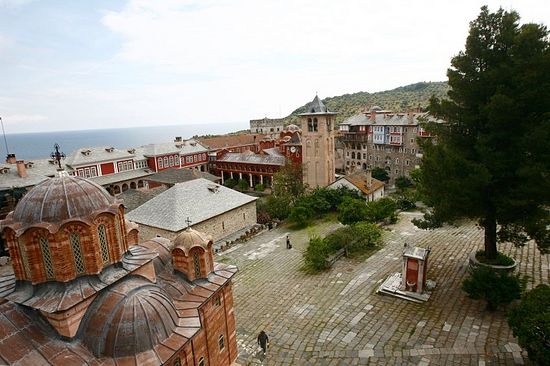 Here, the Vatopedi monastery on Mount Athos. The "Holy Mountain" of Athos is a special place for Orthodox Christians. This almost uninhabited peninsula in northeastern Greece consists of almost 350 square kilometres (135 square miles) of dense forests and hills. 